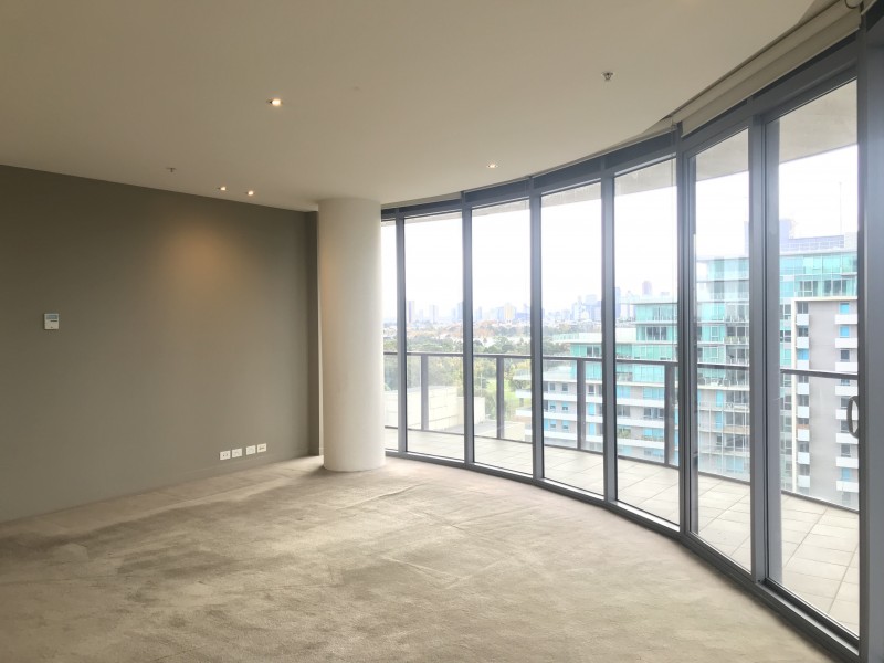 1004/55 Queens Road, Melbourne VIC 3000
