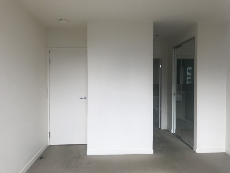 1004/55 Queens Road, Melbourne VIC 3000