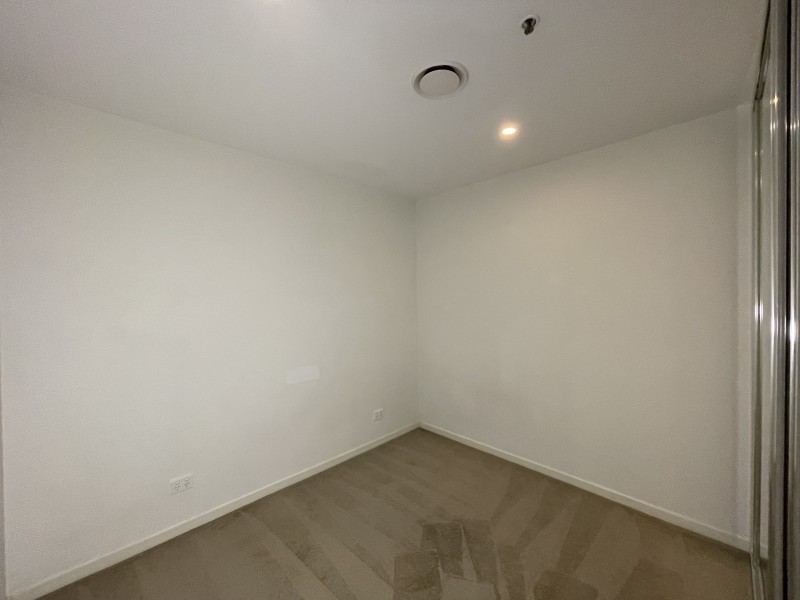 2208/5 Sutherland Street, Melbourne VIC 3000