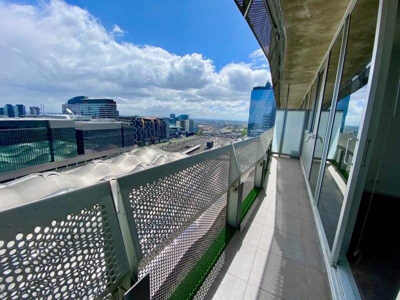 2203/620 Collins Street, Melbourne VIC 3000