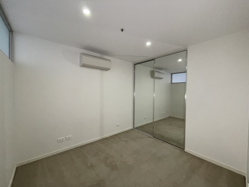 1102/5 Sutherland Street, Melbourne VIC 3000