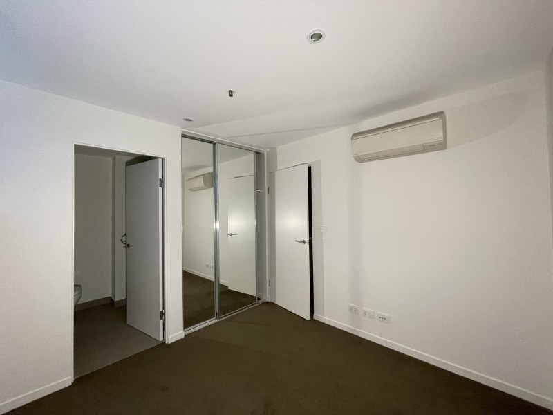 1103/5 Sutherland Street, Melbourne VIC 3000