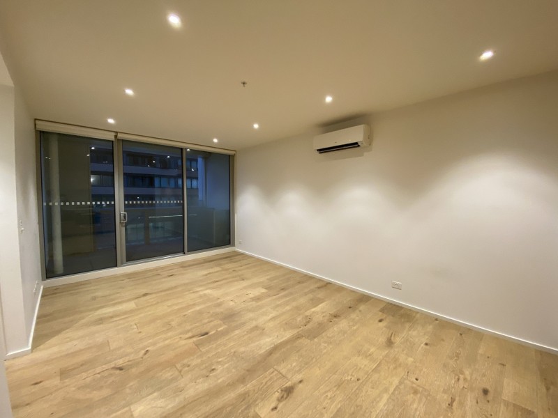 203W/888 Collins Street, Docklands VIC 3008