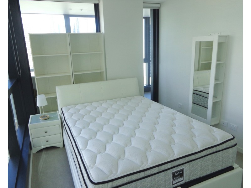 2406/5 Sutherland Street, Melbourne VIC 3000