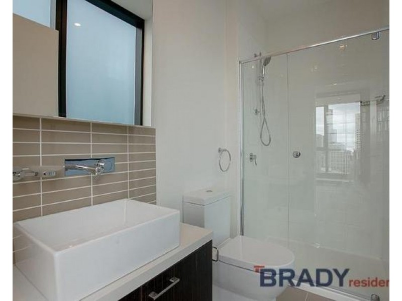 2406/5 Sutherland Street, Melbourne VIC 3000