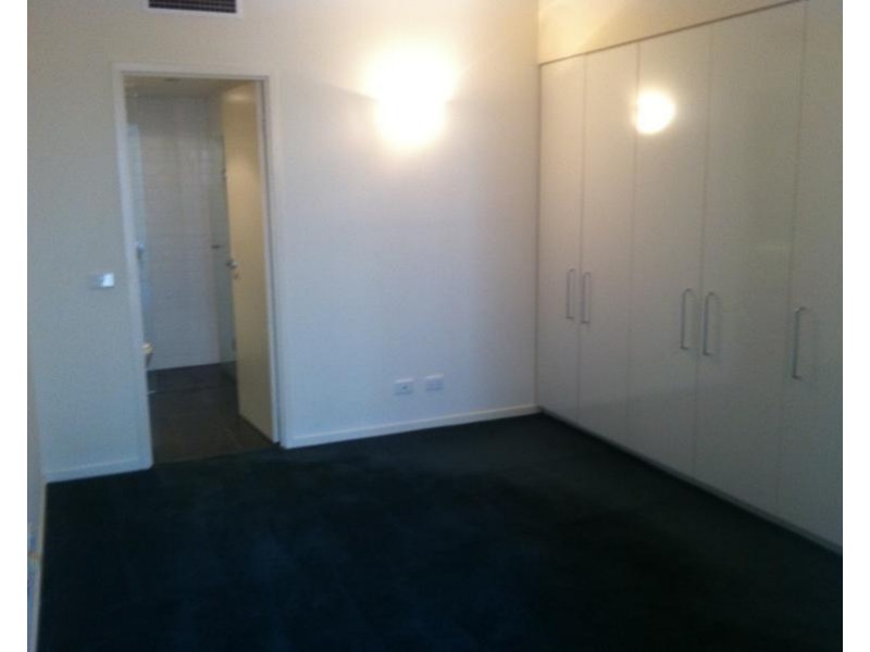 207/459 Royal Parade, Parkville VIC 3052