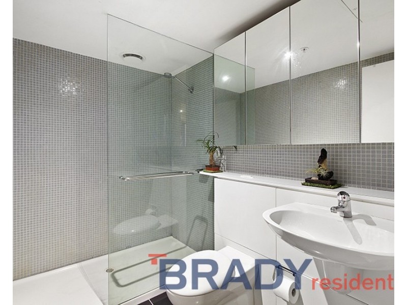 202/22-40 Wills Street, Melbourne VIC 3000