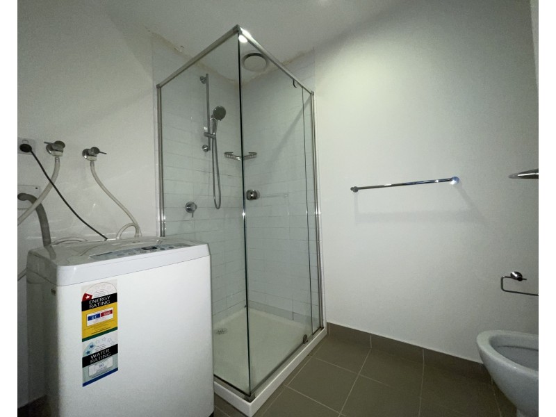 2502/5 Sutherland Street, Melbourne VIC 3000