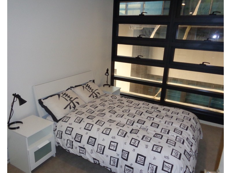 703/8 Sutherland Street, Melbourne VIC 3000