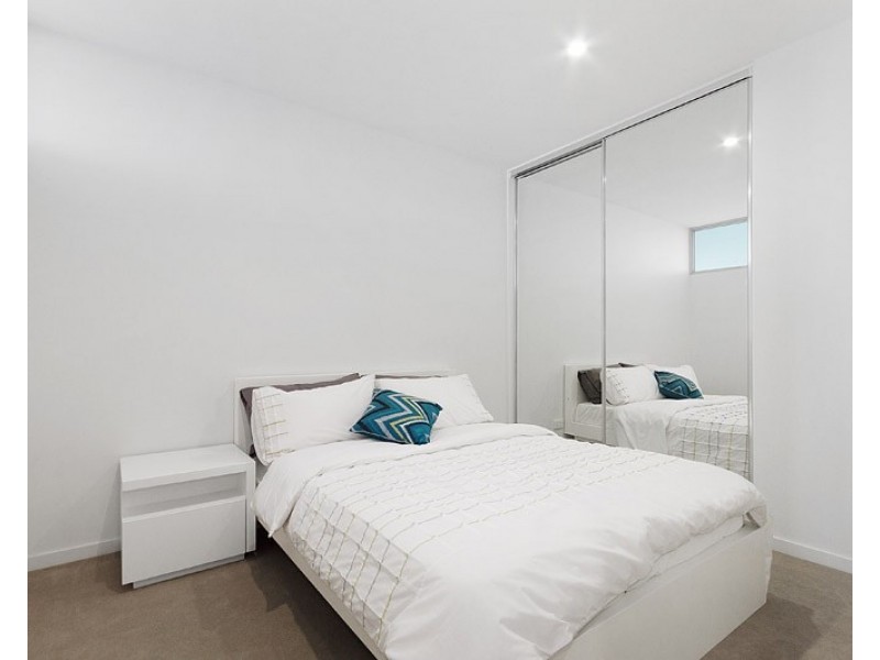 1602/5 Sutherland Street, Melbourne VIC 3000