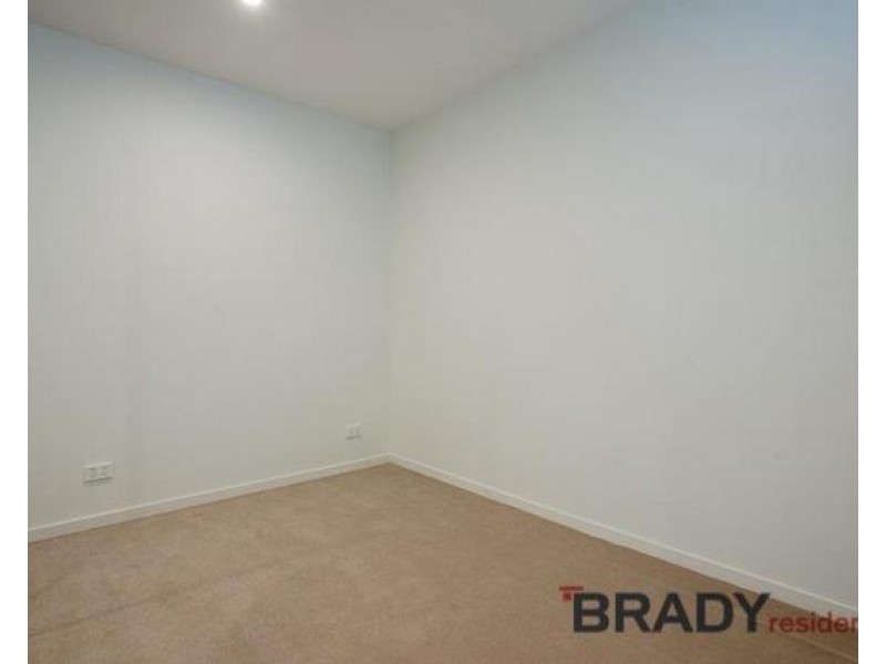 605/8 Sutherland Street, Melbourne VIC 3000