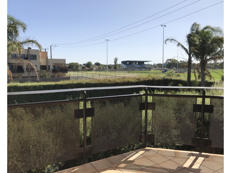 57/337 Station Street, Thornbury VIC 3071