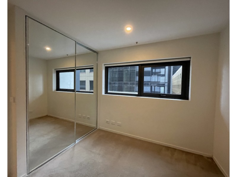 408/5 Sutherland Street, Melbourne VIC 3000