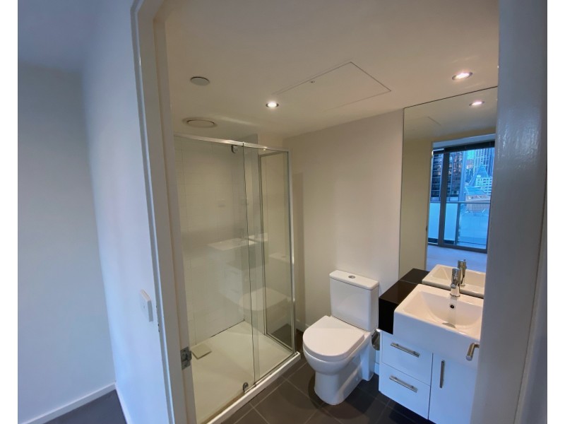 1402/8 Exploration Lane, Melbourne VIC 3000