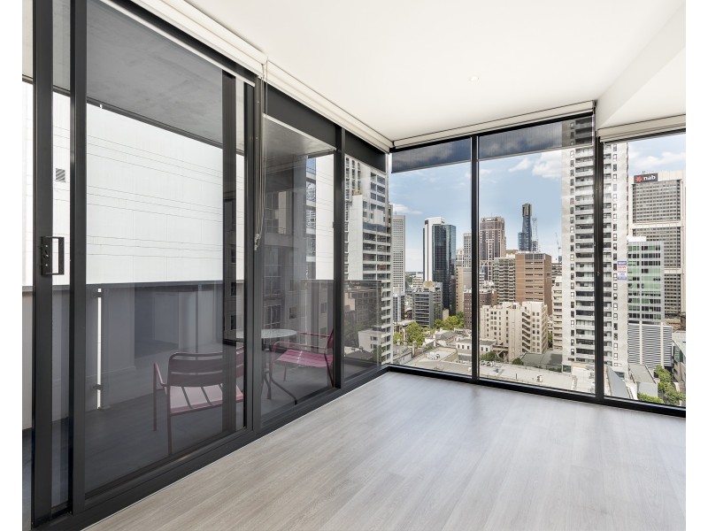 2002/22-40 Wills Street, Melbourne VIC 3000