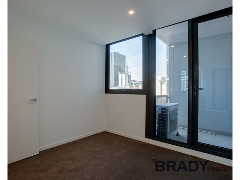 709/8 Sutherland Street, Melbourne VIC 3000