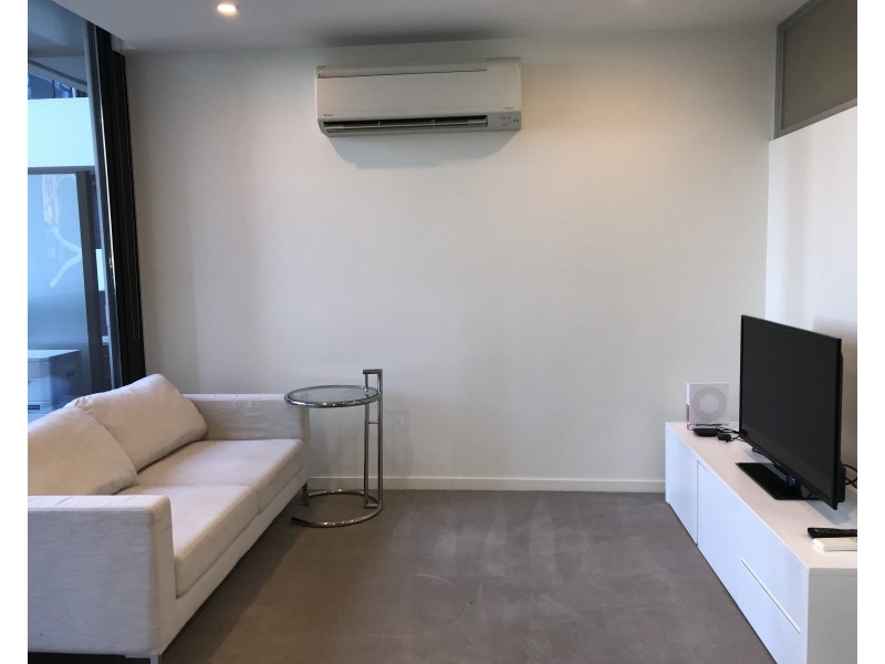 1302/5 Sutherland Street, Melbourne VIC 3000