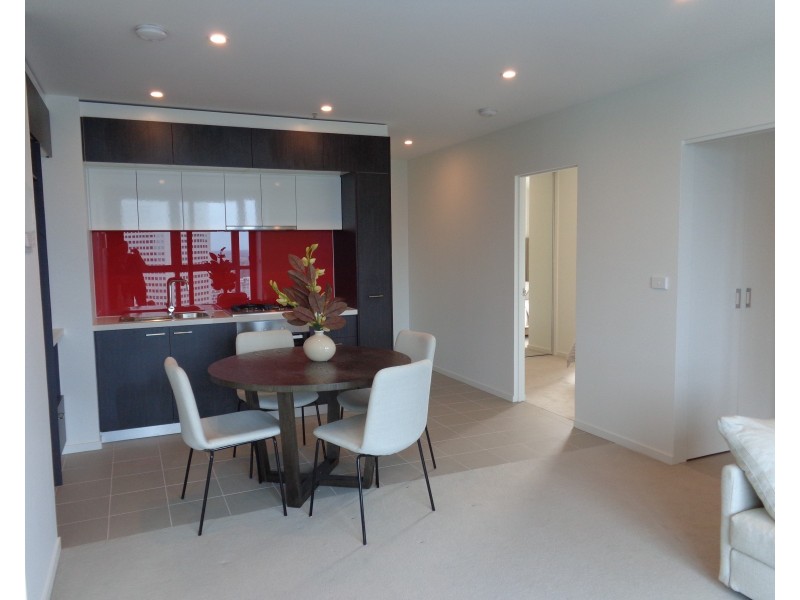 3601/8 Sutherland Street, Melbourne VIC 3000