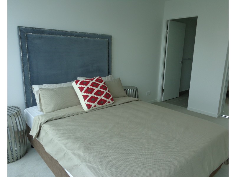 3601/8 Sutherland Street, Melbourne VIC 3000