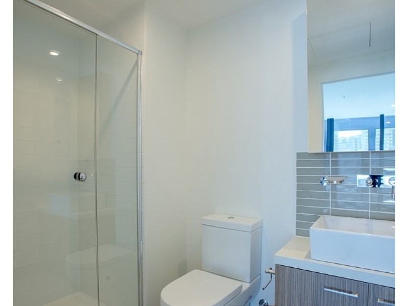 706/8 Sutherland Street, Melbourne VIC 3000