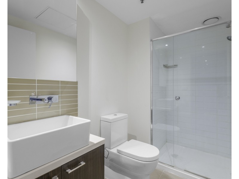 3006/8 Sutherland Street, Melbourne VIC 3000