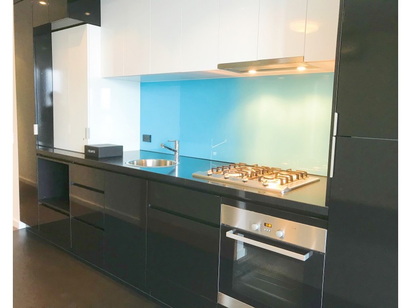 2307/231 Harbour Esplanade, Docklands VIC 3008