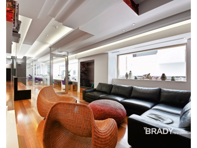 2307/231 Harbour Esplanade, Docklands VIC 3008