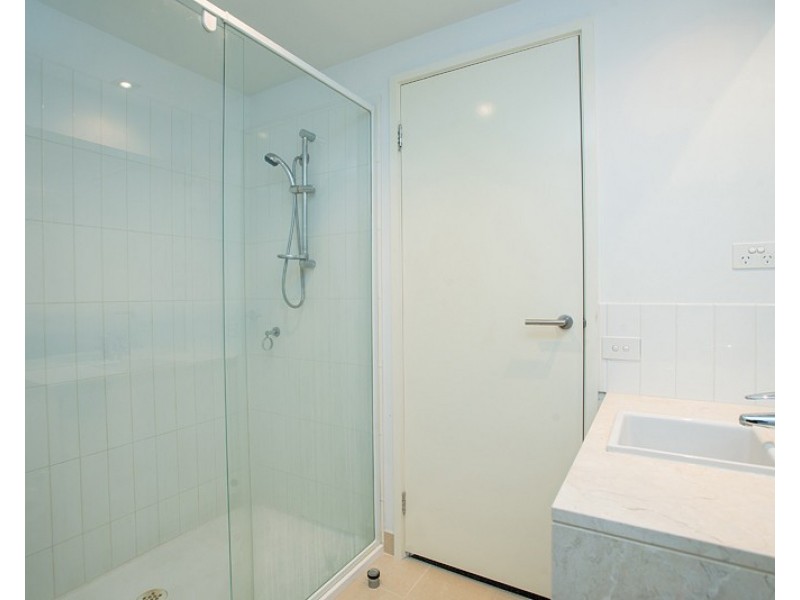 2205/8 Downie Street, Melbourne VIC 3000