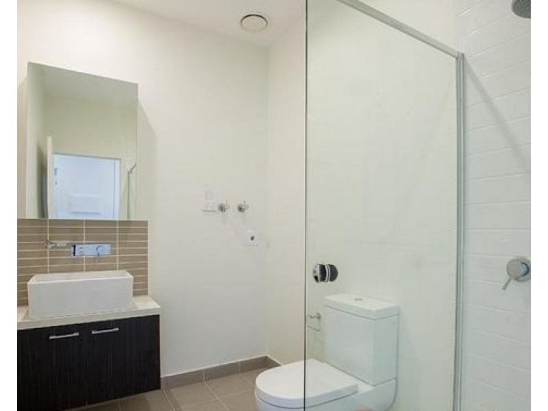 2503/5 Sutherland Street, Melbourne VIC 3000