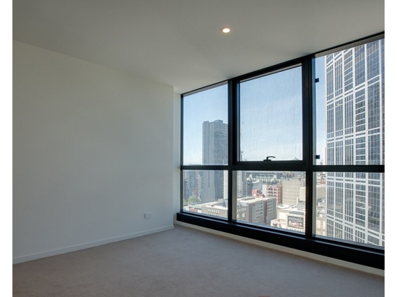 2008/8 Sutherland Street, Melbourne VIC 3000