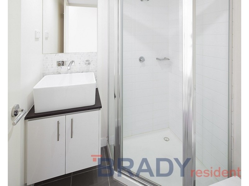 1303/8 Exploration Lane, Melbourne VIC 3000