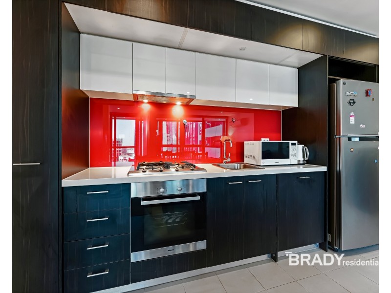 3305/8 Sutherland Street, Melbourne VIC 3000