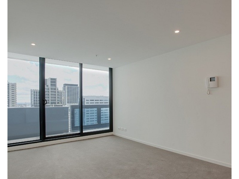 3005/8 Sutherland Street, Melbourne VIC 3000