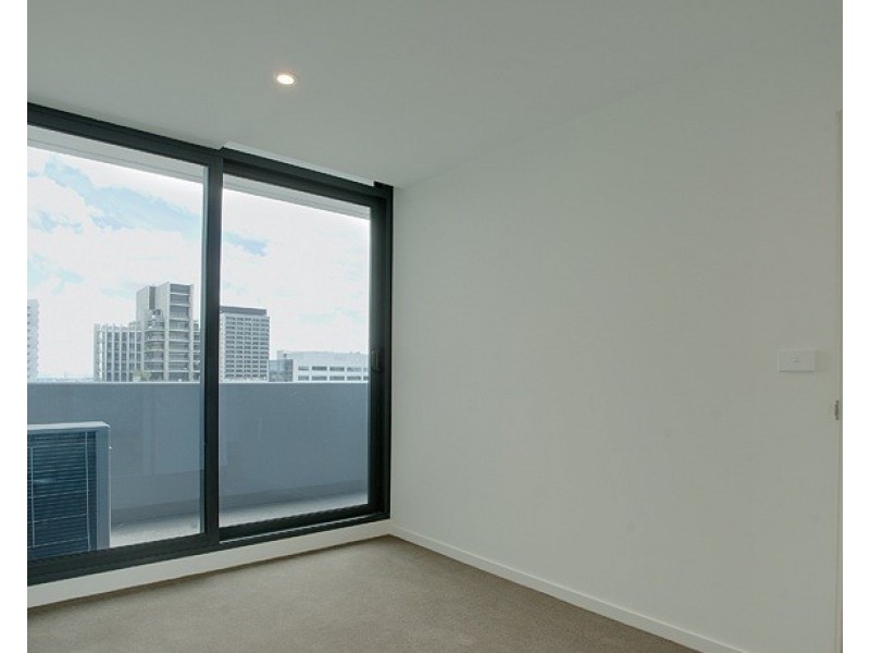 3005/8 Sutherland Street, Melbourne VIC 3000