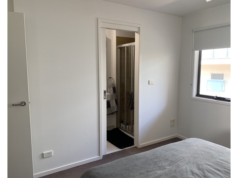 16/1-9 Villiers Street, North Melbourne VIC 3051