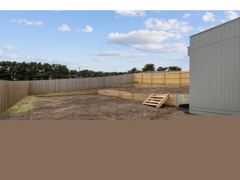 15 Hillcrest Avenue, Kilcunda VIC 3995