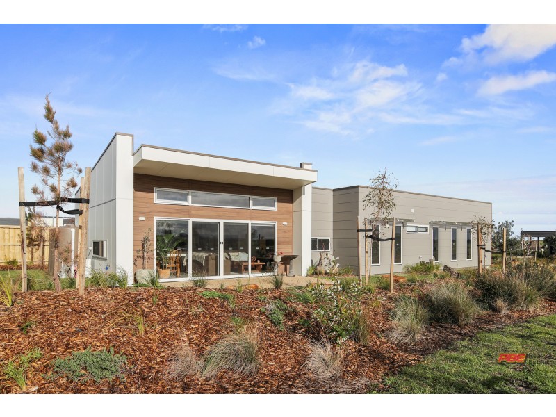 9 SUNLIGHT BOULEVARD, Cape Paterson VIC 3995