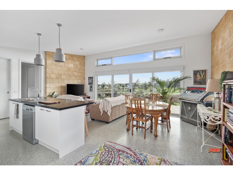 9 SUNLIGHT BOULEVARD, Cape Paterson VIC 3995