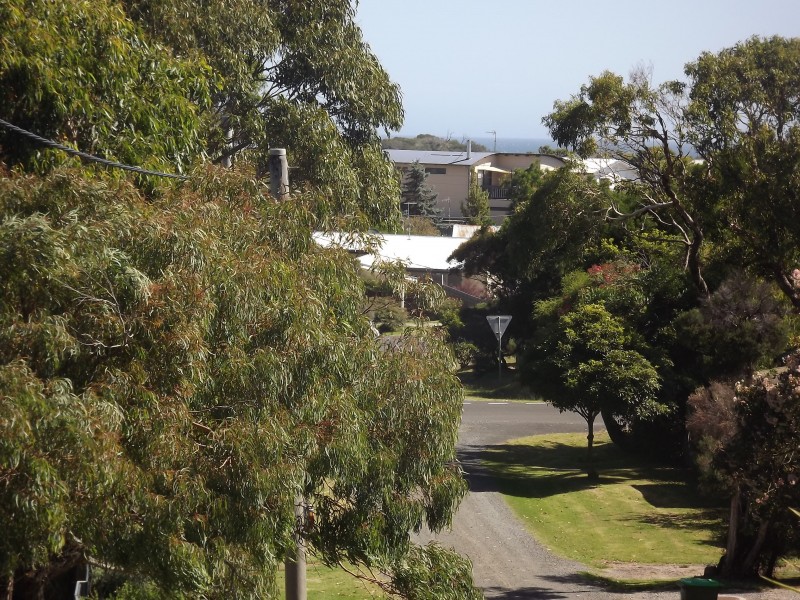 6 SCENIC ROAD, Cape Paterson VIC 3995