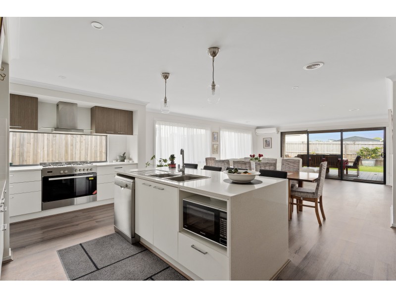 6 Ryan Way, Wonthaggi VIC 3995