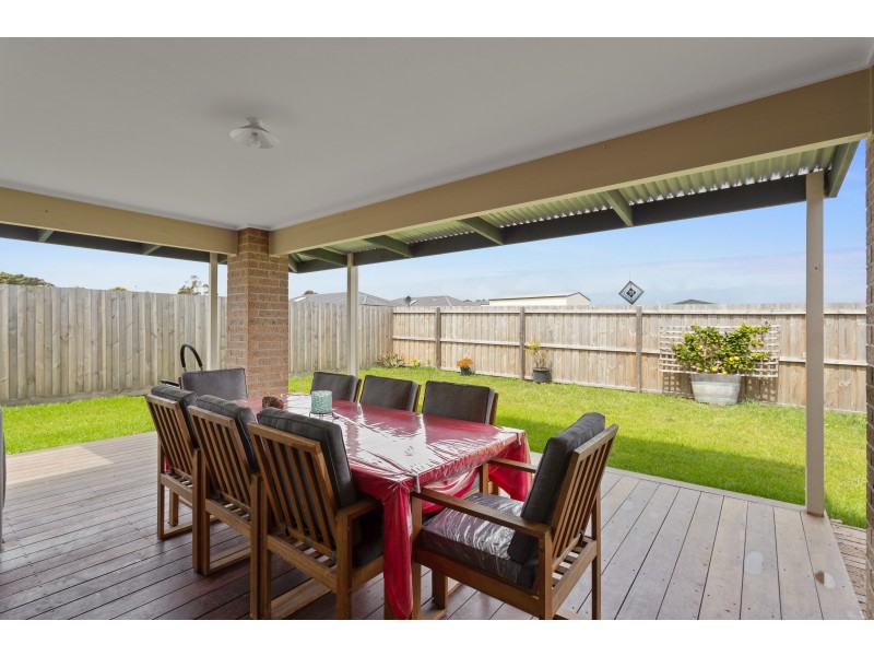 6 Ryan Way, Wonthaggi VIC 3995