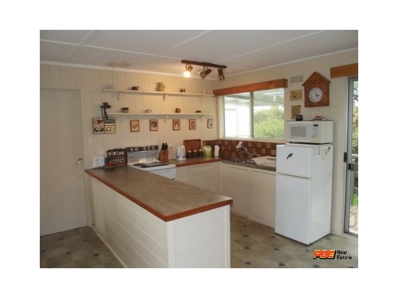 10 Scenic Rd, Cape Paterson VIC 3995