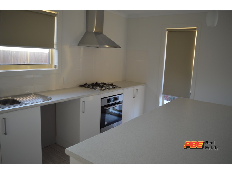 2/31 FINCHER STREET, Wonthaggi VIC 3995