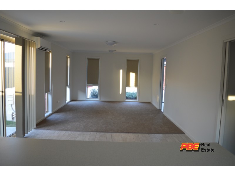 2/31 FINCHER STREET, Wonthaggi VIC 3995