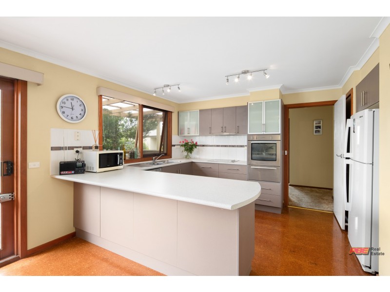 2 Royal Court, Wonthaggi VIC 3995