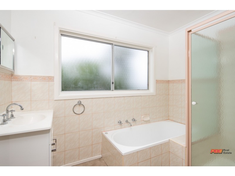 6 Caledonian Crescent, Wonthaggi VIC 3995