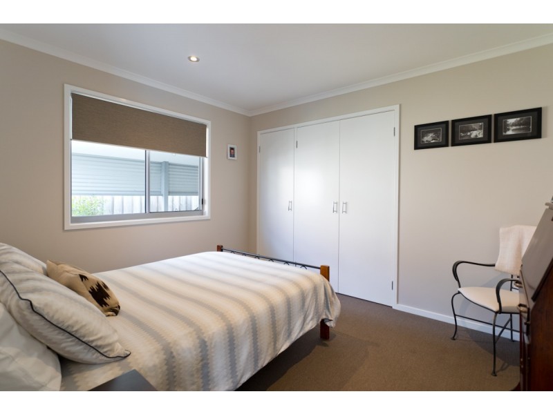 7 BLUE WATER CIRCLE, Cape Paterson VIC 3995