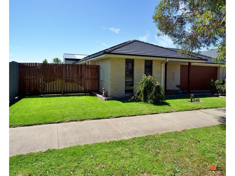 15 Bryden Drive, Wonthaggi VIC 3995