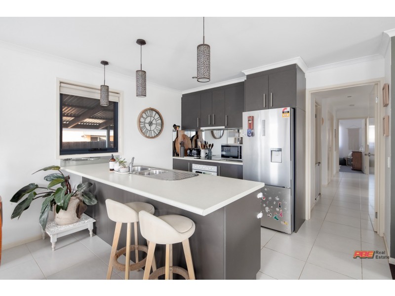 11 Cambridge Way, Wonthaggi VIC 3995