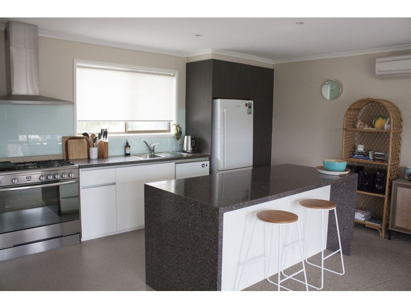 25 NARDOO STREET, Cape Paterson VIC 3995